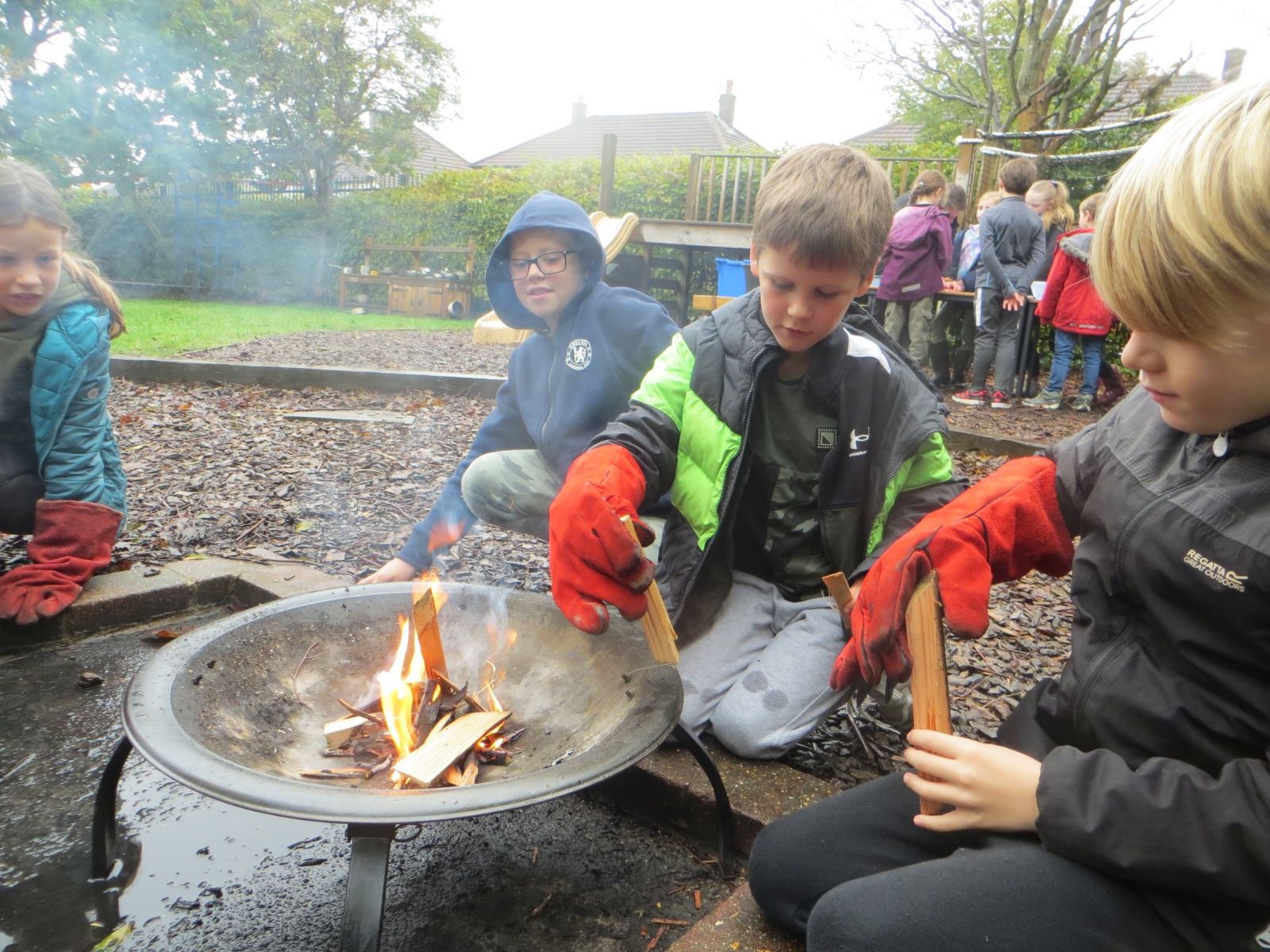 Year 4 - Toffee Apples - Forest School - Cookridge Primary